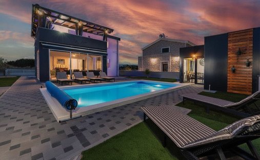 Villa in Privlaka, Zadar County, Croatia 1