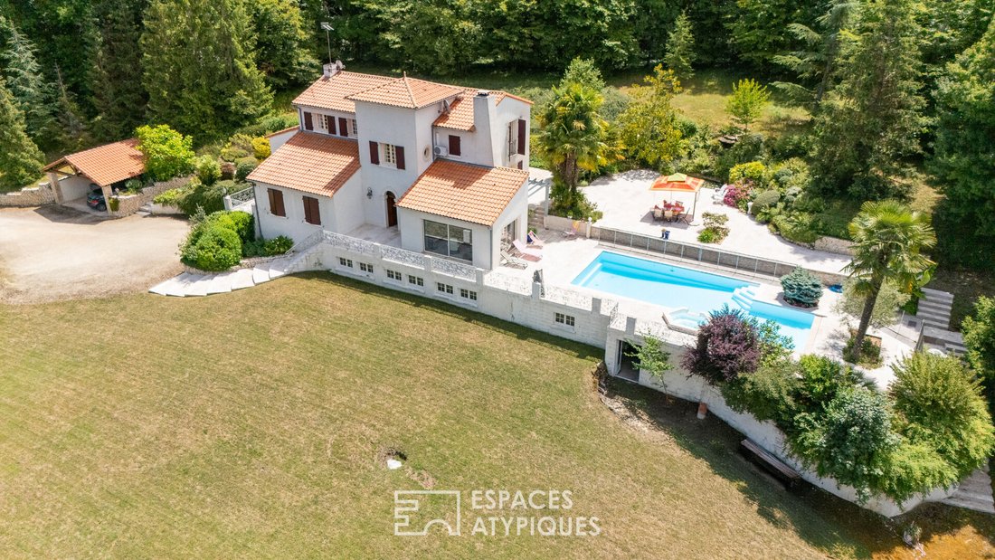 Villa in Vouillé, Nouvelle-Aquitaine, France 1 - 18367784