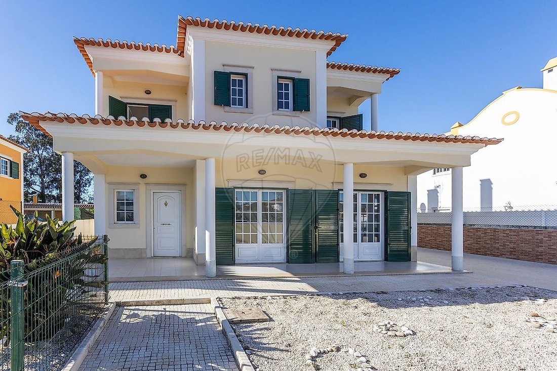 Villa in Ericeira, Lisbon, Portugal 2 - 18372125