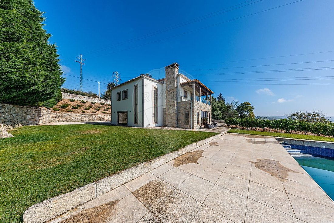 Farm Ranch in Santar e Moreira, Viseu District, Portugal 2 - 18372161