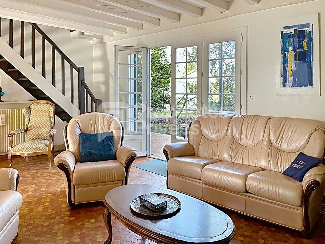Villa in Nord Est, Andernos-les-Bains, France 3 - 18185600