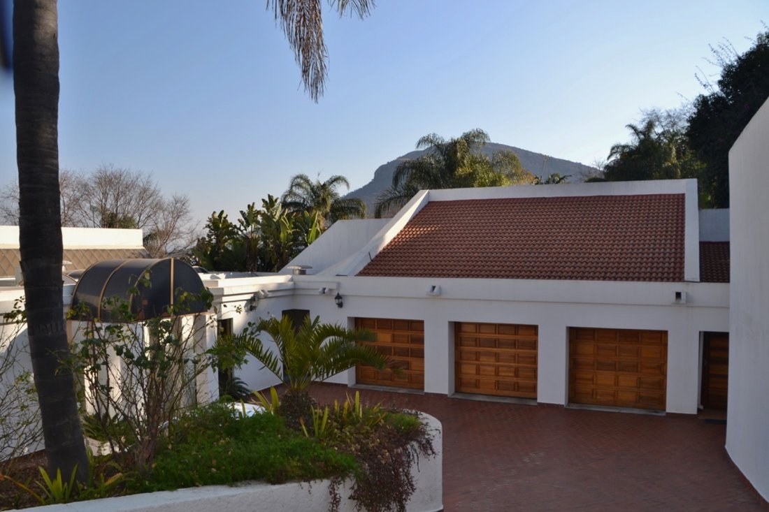 House in Hartbeespoort, North West, South Africa 3 - 18371865