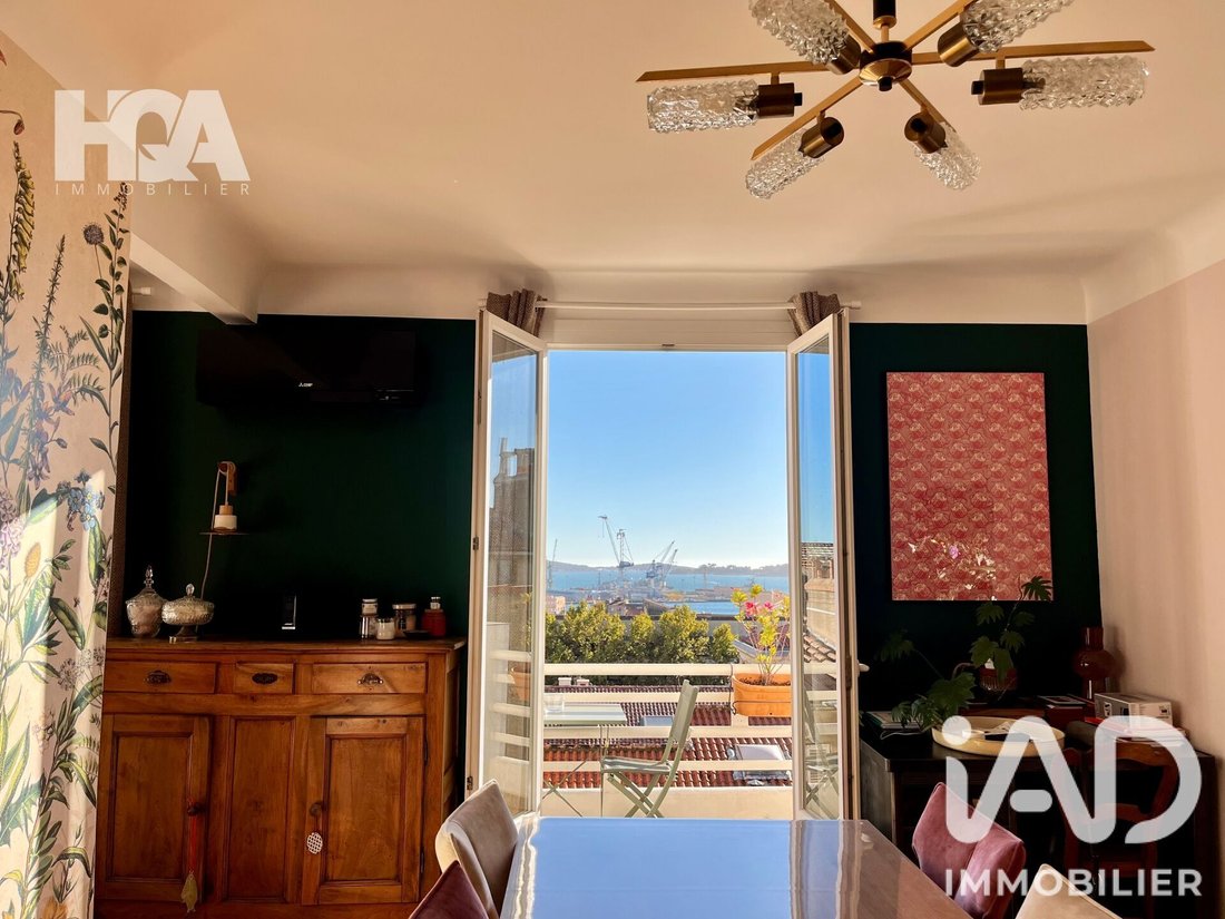 Apartment in Place d'Armes, Toulon, France 2 - 18372123