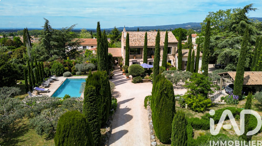 House in Robion, Provence-Alpes-Côte d'Azur, France 1 - 17778956