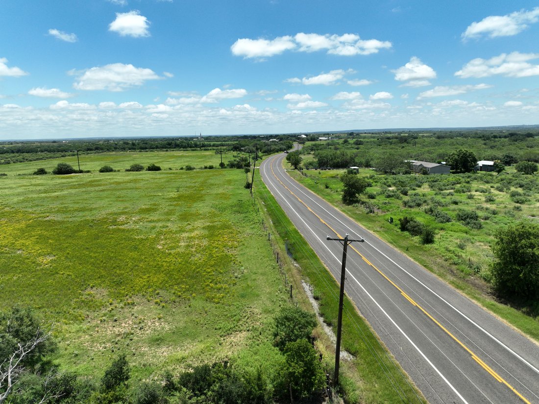 Farm Ranch in Saint Hedwig, Texas, United States 3 - 18372131