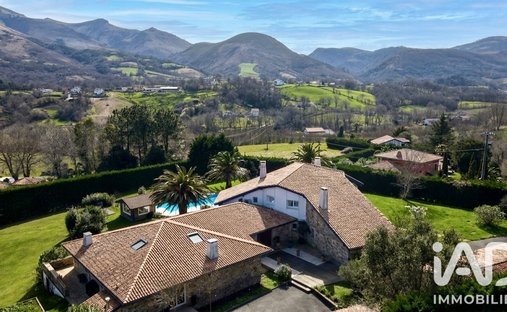 House in Mendi-Choko-Karrikatxar-Olhette, Urrugne, France 1