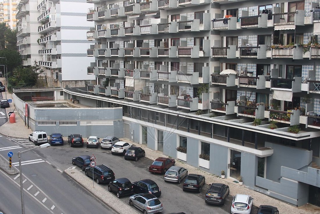 Apartment in Estoril, Cascais e Estoril, Lisbon 1 - 18372150