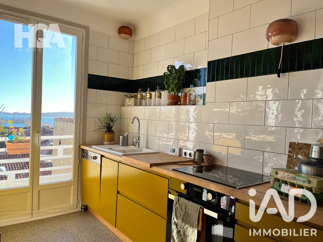 Apartment in Place d'Armes, Toulon, France 5 - 18372123