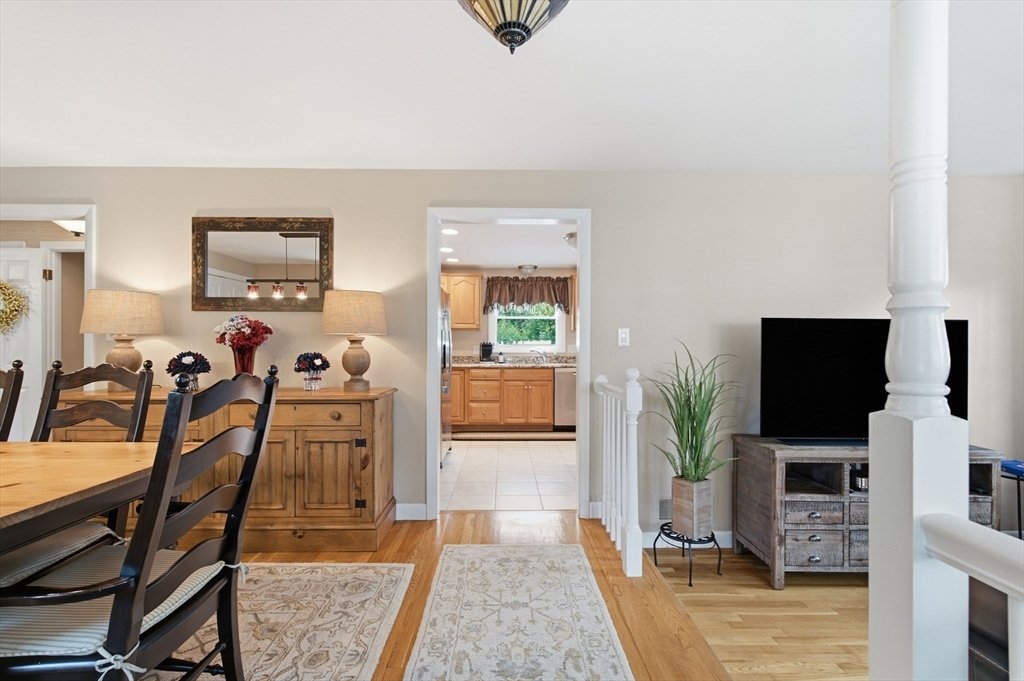 House in Lynn, Massachusetts, United States 5 - 18372035