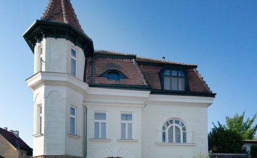 Villa in Klosterneuburg, Lower Austria, Austria 1