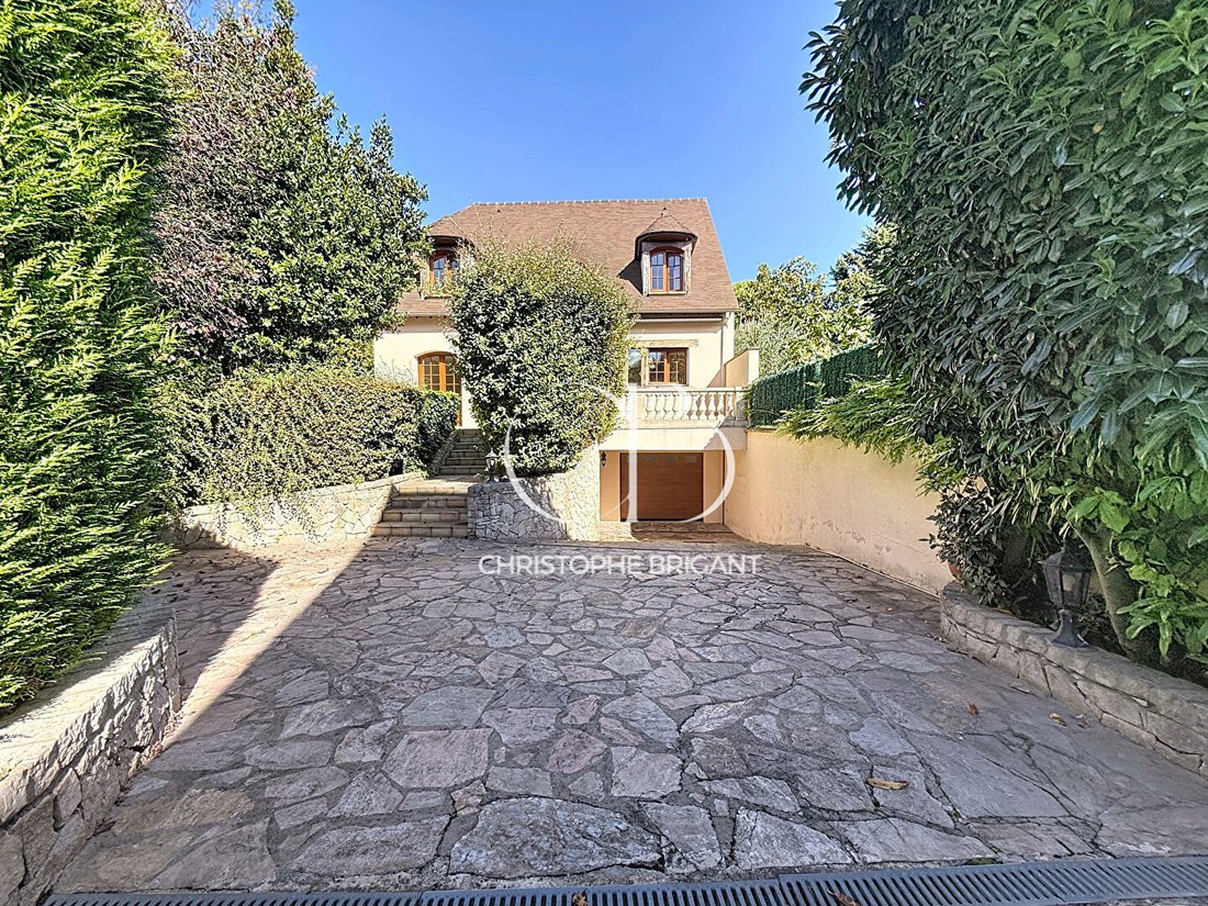 Villa in Villejuif, Ile-de-France, France 2 - 18371847