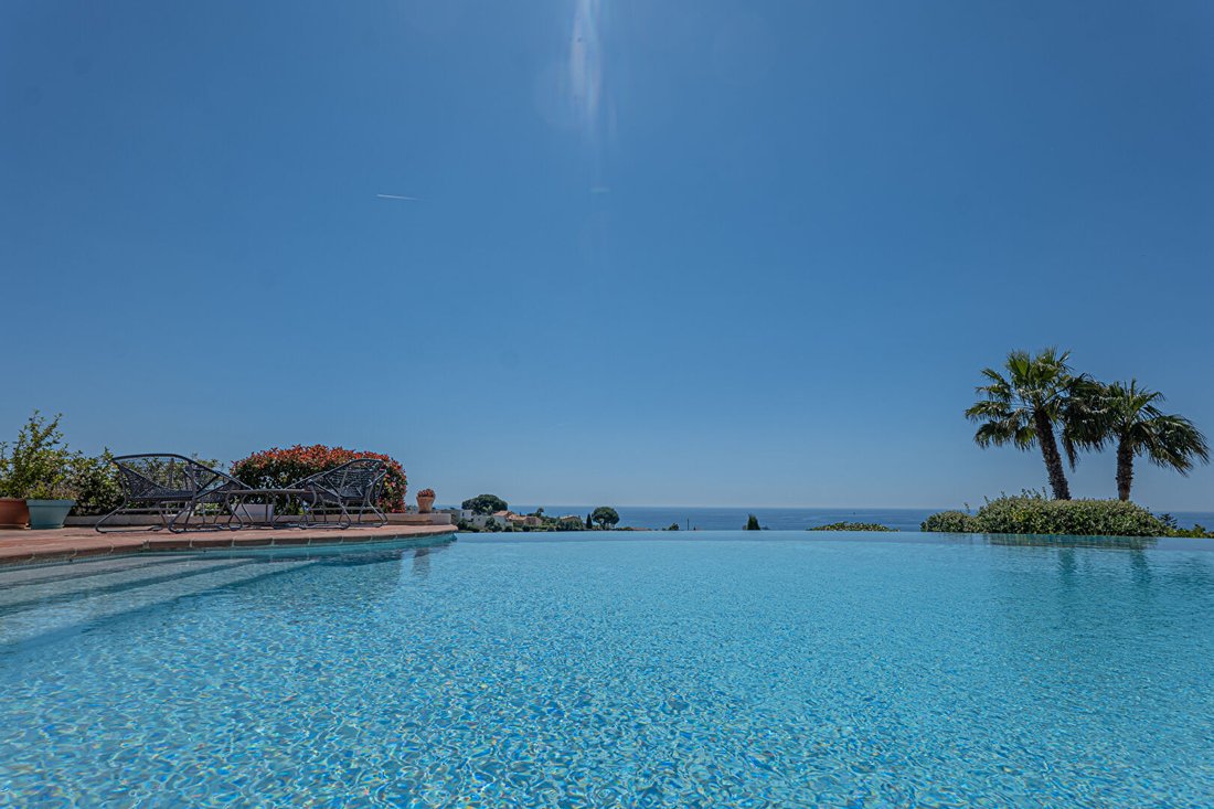 Villa in Val Fleuri-Montaleigne, Cagnes-sur-Mer, France 3 - 18367462