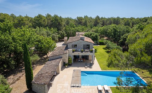 Villa in Saint-Saturnin-lès-Apt, Provence-Alpes-Côte d'Azur, France 1