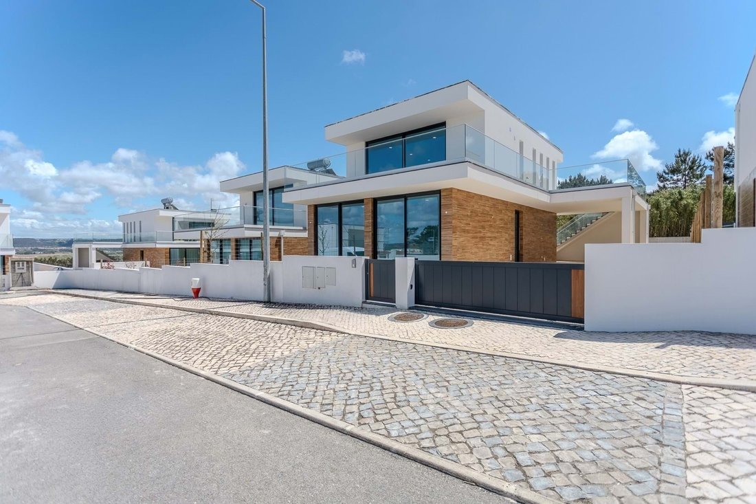 Villa in Tornada e Salir do Porto, Leiria District, Portugal 1 - 18372052