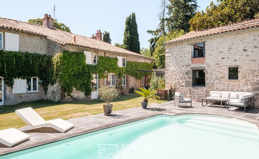 Villa à Parthenay, Nouvelle-Aquitaine, France 1