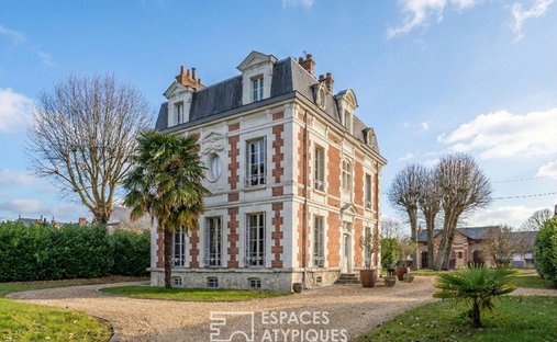 Villa in Est, Blois, France 1