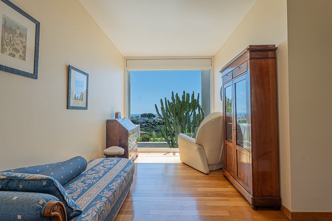Villa in Val Fleuri-Montaleigne, Cagnes-sur-Mer, France 4 - 18367462