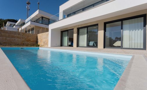 Villa in Famalicão, Leiria, Portugal 1