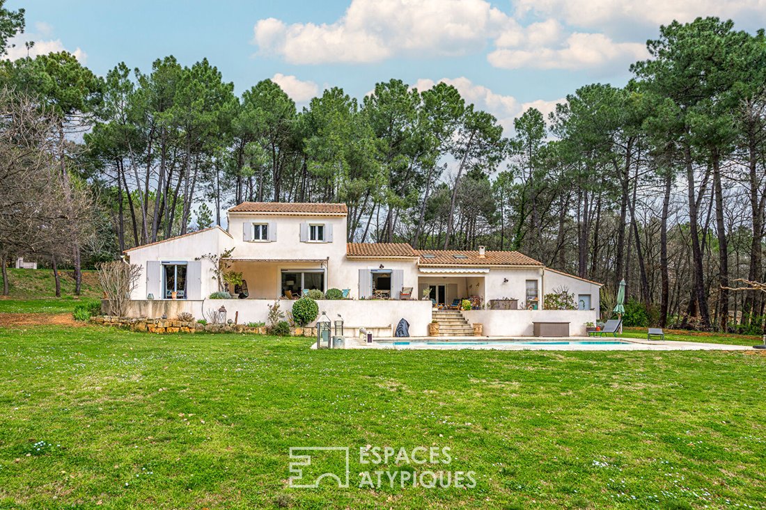 Villa in Roussillon, Provence-Alpes-Côte d'Azur, France 1 - 18368139