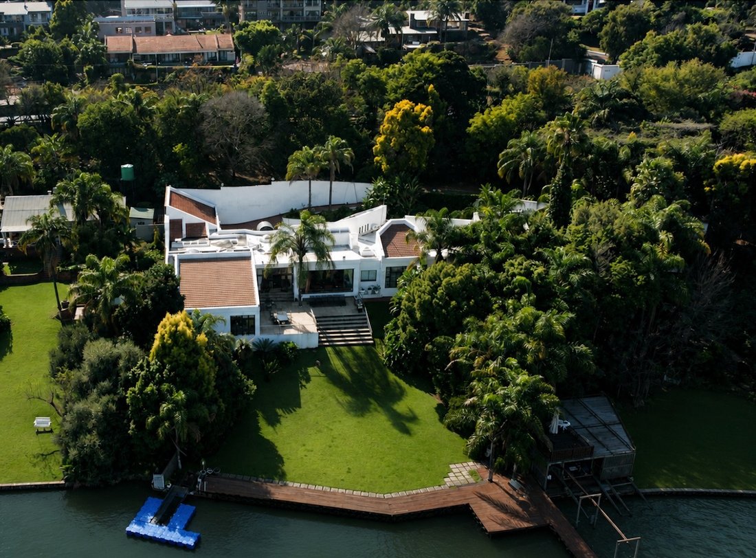 House in Hartbeespoort, North West, South Africa 2 - 18371865