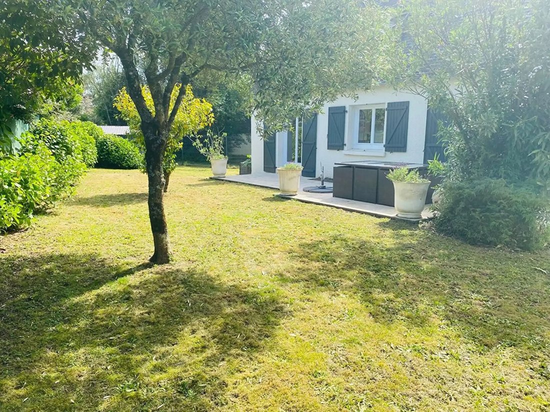 Villa in Bernus-Kergypt-Keruzen-Campen, Vannes, France 1 - 18368157