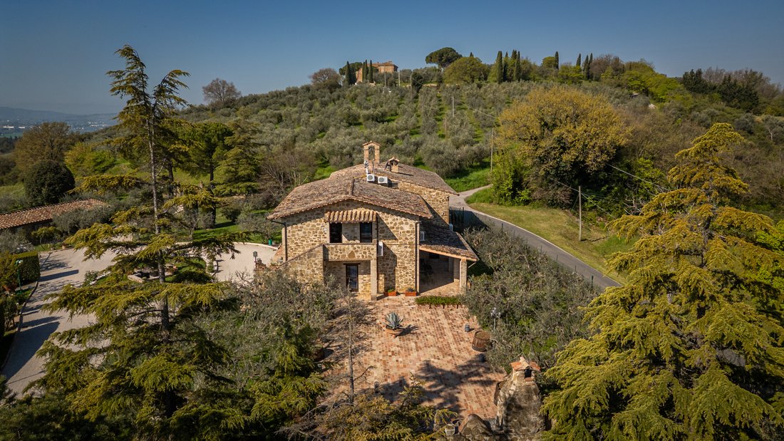 Country House in Assisi, Umbria, Italy 4 - 18372159