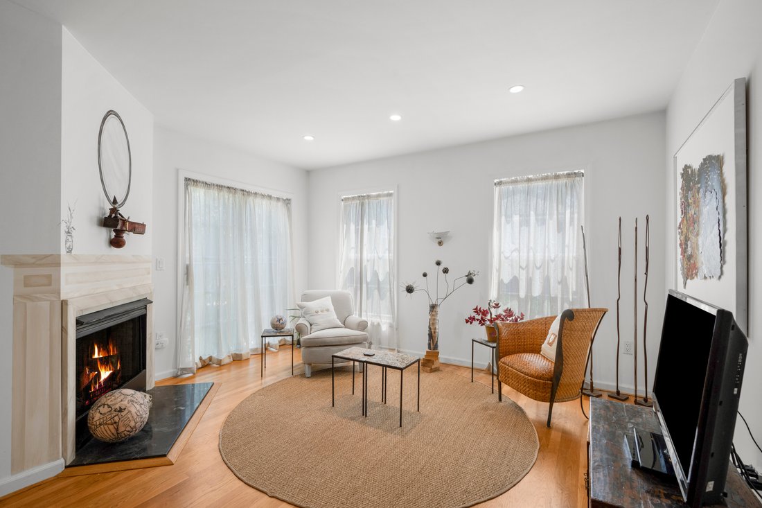 Condo in Mamaroneck, New York, United States 5 - 18372098