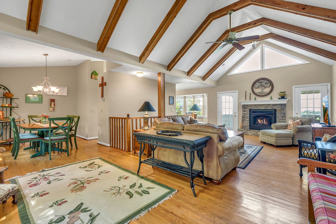House in Blowing Rock, North Carolina, United States 4 - 18372096
