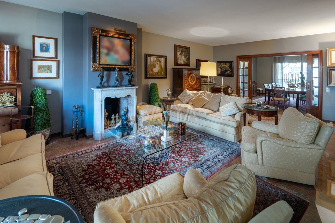 Apartment in Sarrià-Sant Gervasi, Barcelona, Spain 3 - 18372004