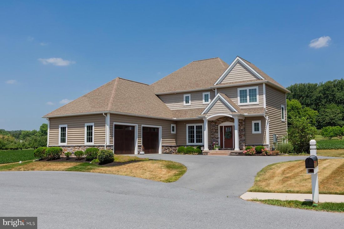 House in Lancaster, Pennsylvania, United States 5 - 18372135