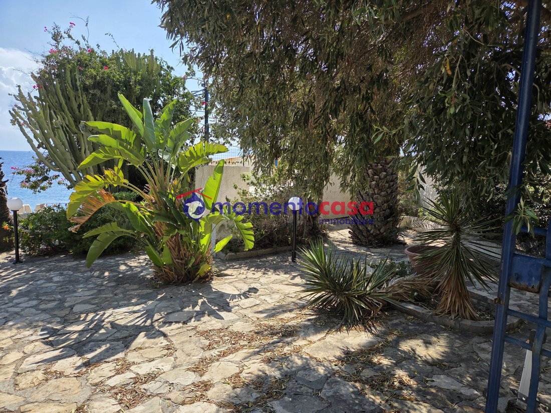 Villa in Reggio Sud, Reggio Calabria, Calabria 5 - 18371752