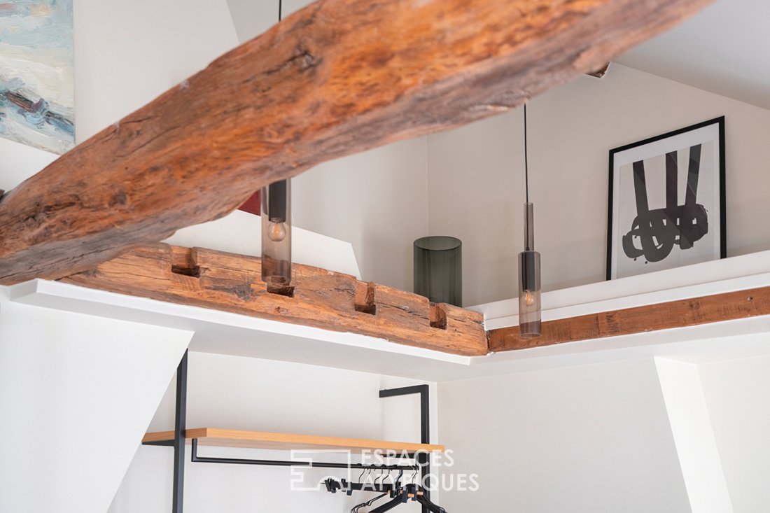 Apartment in Palais Royal, Paris 1er Arrondissement, Paris 4 - 18368325