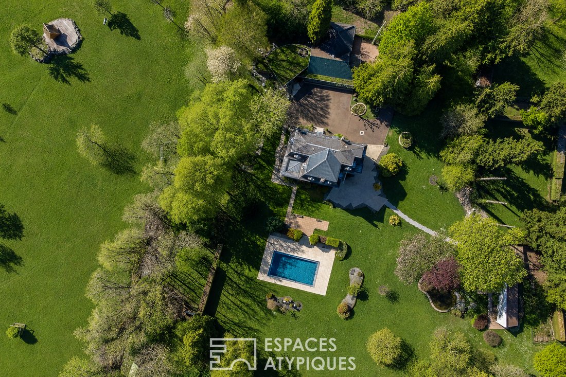 Villa in Rougemont-le-Chateau, Bourgogne – Franche-Comté, France 1 - 18368226