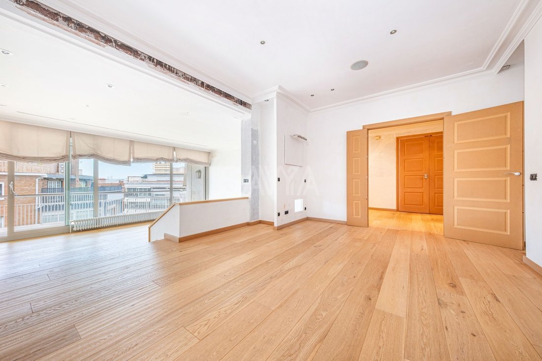 Penthouse in Sarrià-Sant Gervasi, Barcelona, Spain 5 - 18372036