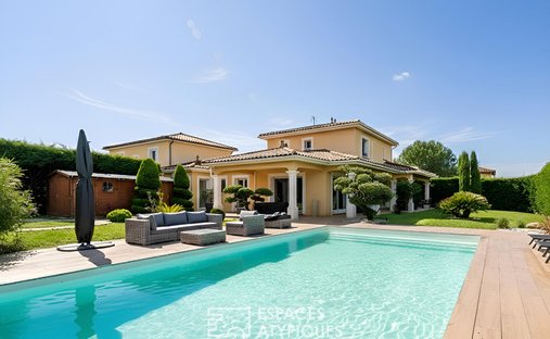 Villa in Les Hauts de Saint Bonnet, Saint-Bonnet-de-Mure, France 1