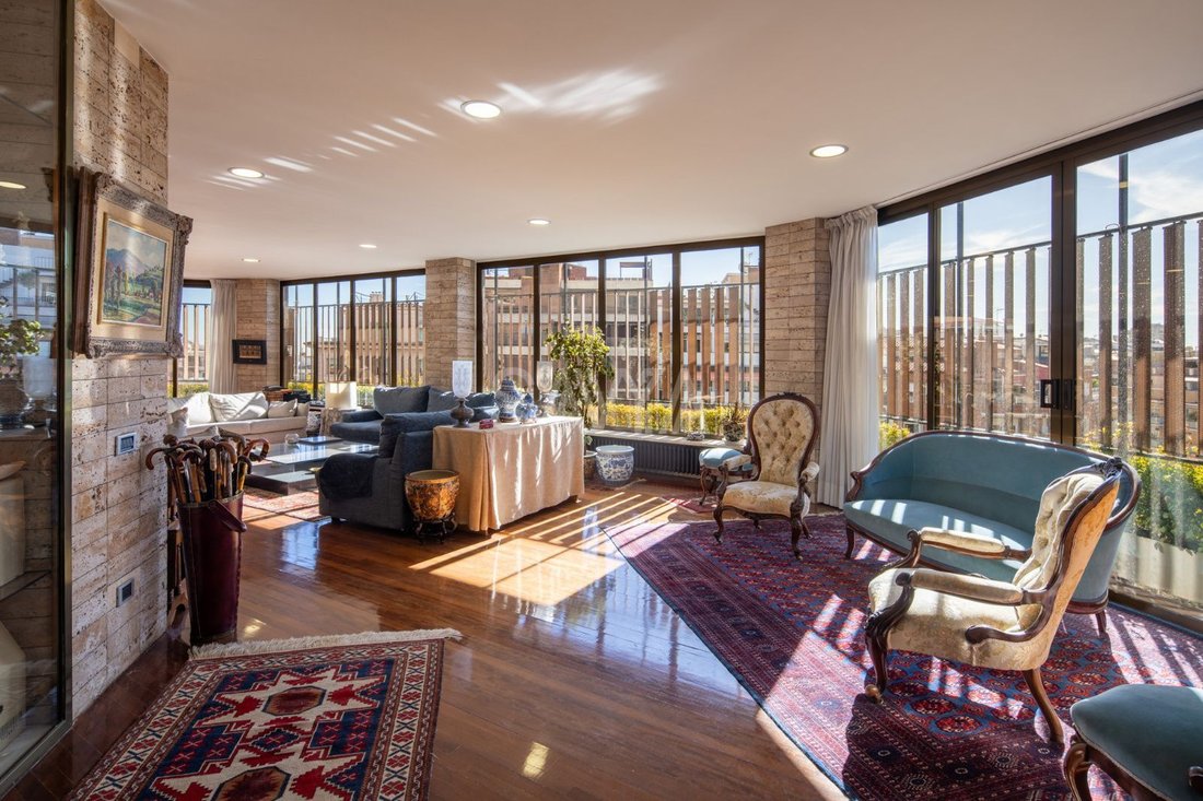 Apartment in Sarrià-Sant Gervasi, Barcelona, Spain 5 - 18372026