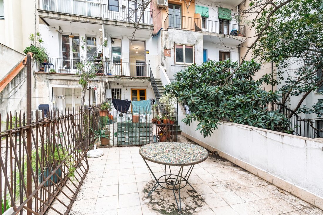 Apartment in Eixample, Barcelona, Spain 1 - 18372030