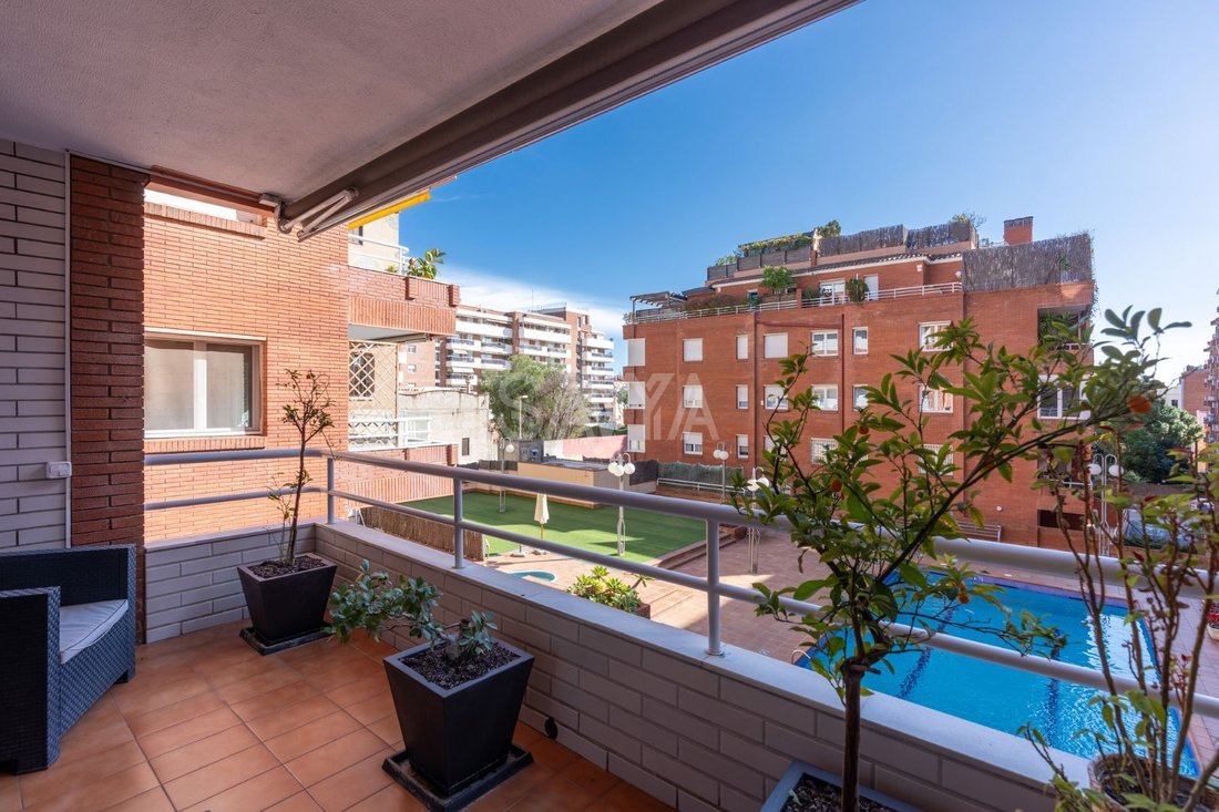 Apartment in Sarrià-Sant Gervasi, Barcelona, Spain 1 - 18372004