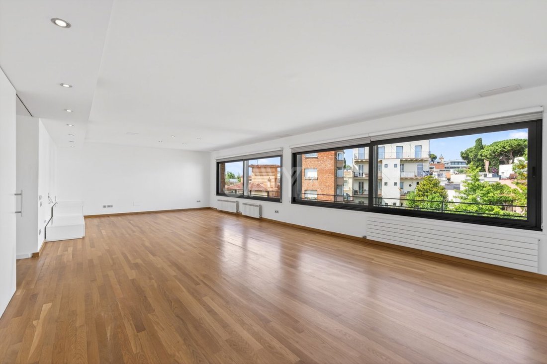 Penthouse in Sarrià-Sant Gervasi, Barcelona, Spain 5 - 18371971