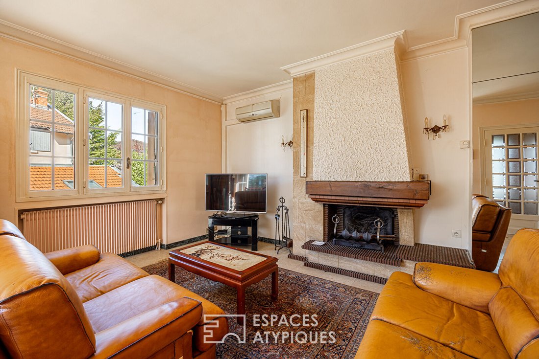 Villa in Champvert-Point du Jour-Saint Irénée, Lyon 5e Arrondissement, Lyon 4 - 18369220