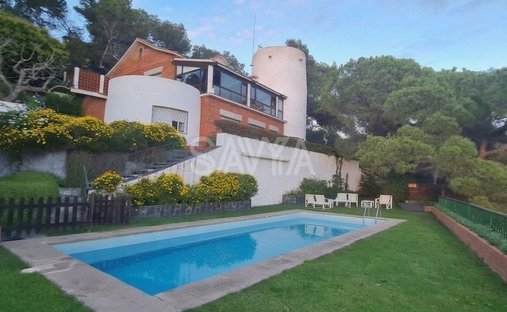 Villa in Sant Just Desvern, Katalonien, Spanien 1