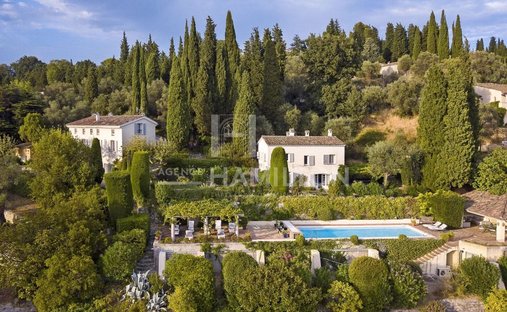 Villa in Grasse, Provence-Alpes-Côte d'Azur, France 1