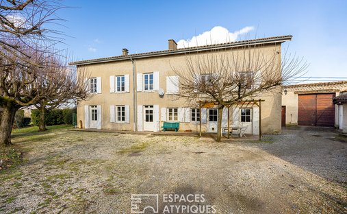 Villa in Zone Centrale, Chaponost, France 1