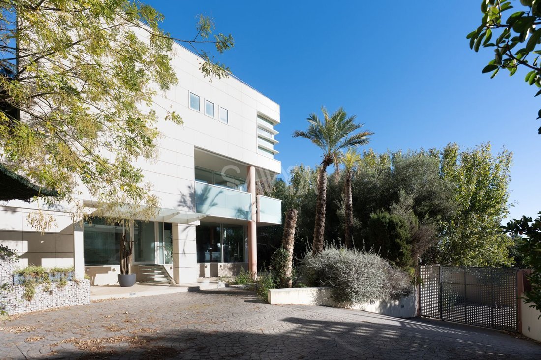 Villa in Les Corts, Barcelona, Spain 3 - 18372028