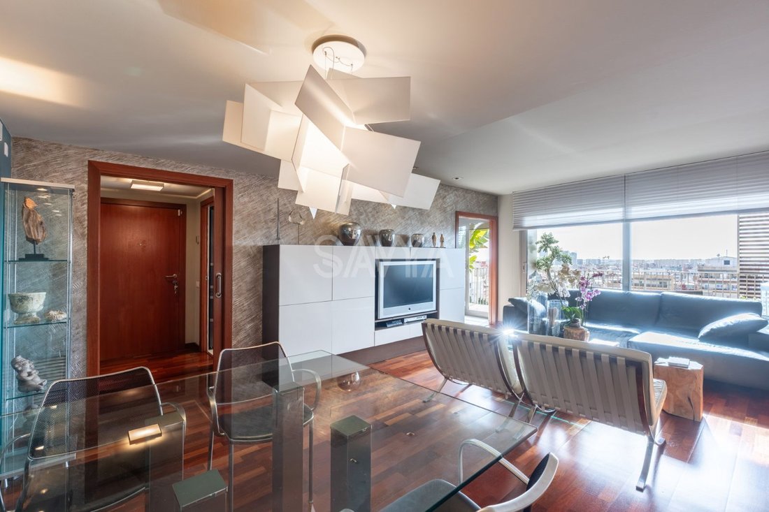 Penthouse in Districte II, l'Hospitalet de Llobregat, Spain 5 - 18372013