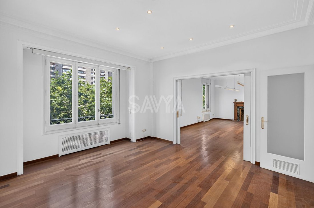 Apartment in Sarrià-Sant Gervasi, Barcelona, Spain 1 - 18371984