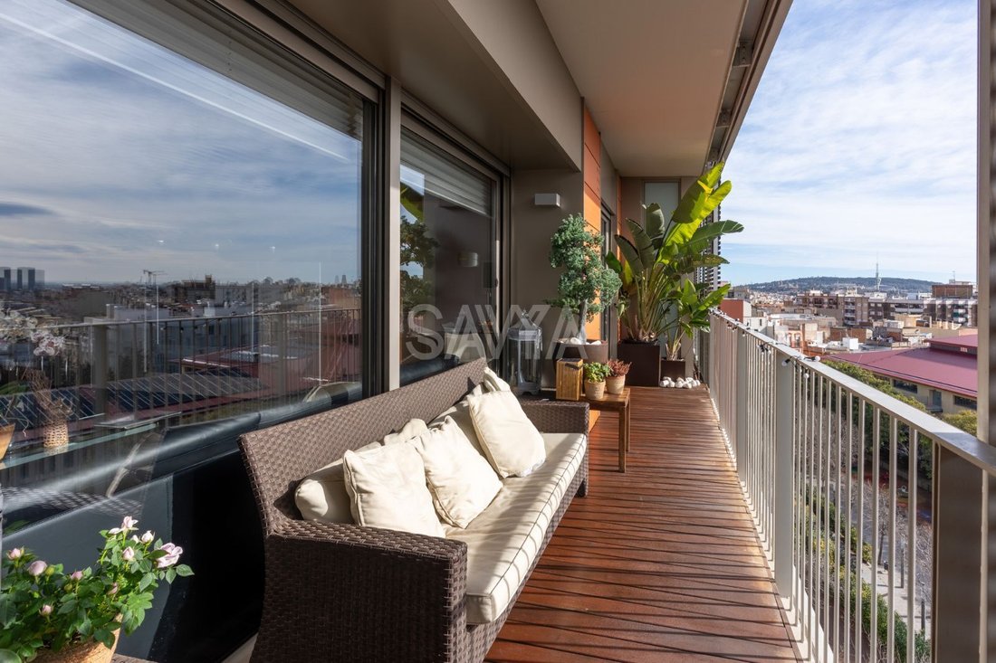 Penthouse in Districte II, l'Hospitalet de Llobregat, Spain 1 - 18372013