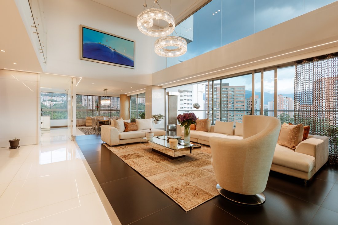 Penthouse in Medellín, Antioquia, Colombia 1 - 18372112