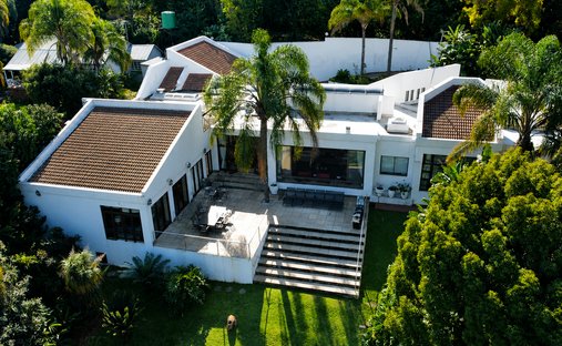 House in Hartbeespoort, North West, South Africa 1