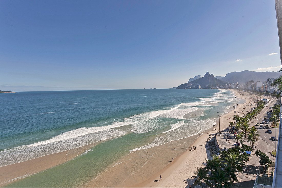 Apartment in Rio de Janeiro, State of Rio de Janeiro, Brazil 2 - 15670260